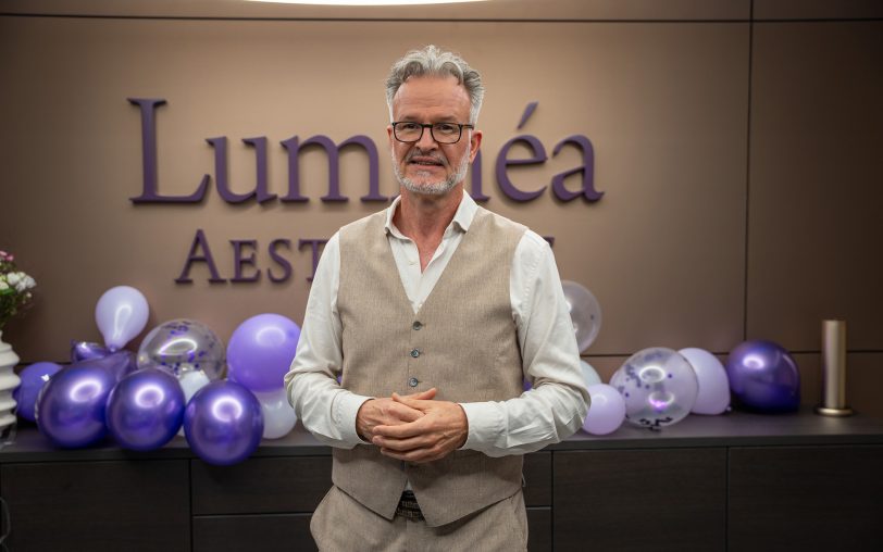 Eröffnung von Luminéa Aesthetics in der Denta1 Zahnklinik am Donnerstag (2.10.2025). Im Bild Dr. Ulrich Twent, Facharzt für Mund-, Kiefer- und Gesichtschirurgie und Facharzt für Oralchirurgie und zuständig für plastische Operationen.