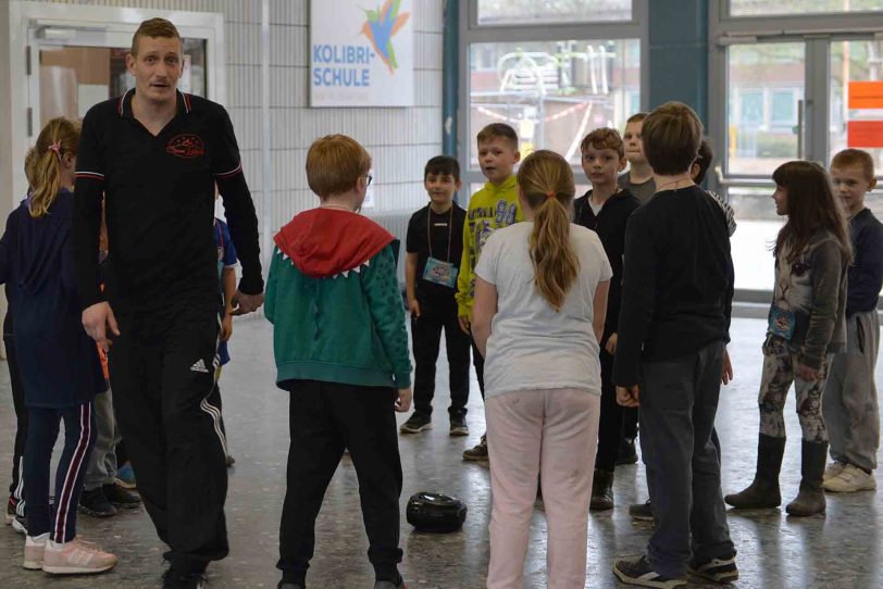 Zirkus Projektwoche an der Kolibri Schule.
