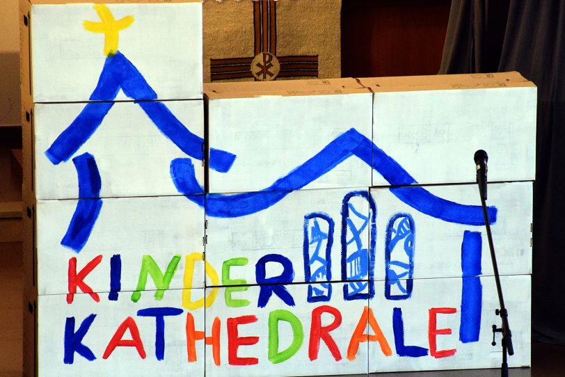 Eröffnung der Kinderkathedrale in der Christuskirche der evangelischen Petrusgemeinde.