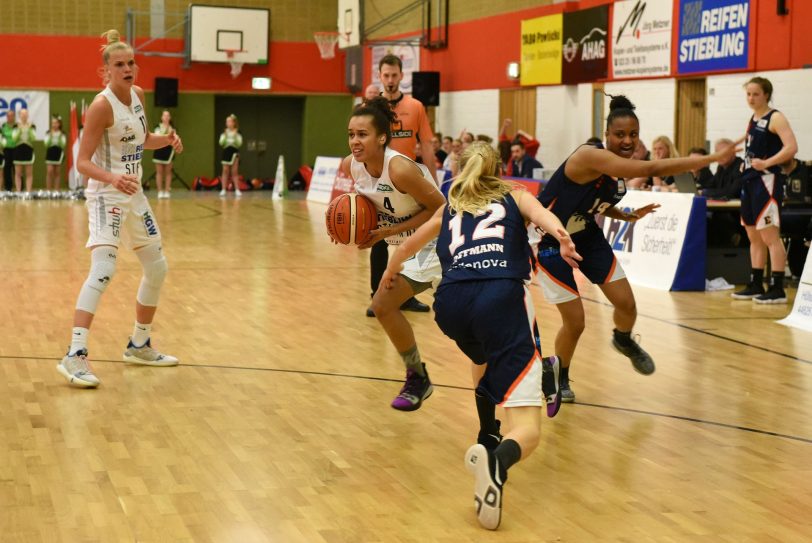 Herner TC vs. Freiburg USC Eisvögel