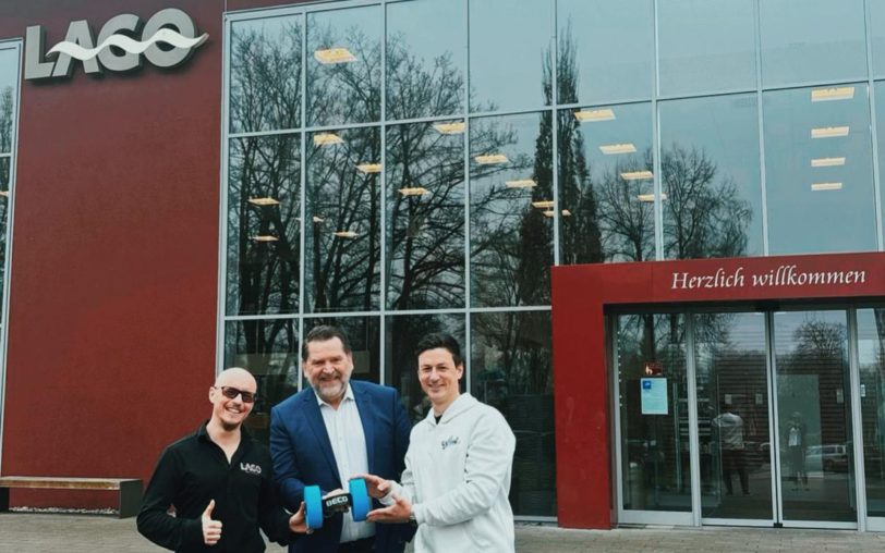 Gehen seit Februar 2025 eine Kooperation ein: (v.li.) Alexander Hennig, Teamleitung Bad, Martin Kortmann, Aufsichtsratsvorsitzender der Revierpark Gysenberg GmbH und Konstantin Fischer, Verwaltungsleitung ReVital.