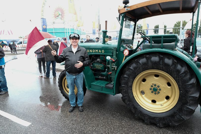 Oldtimerparade zur Cranger Kirmes am 12.8.2017.