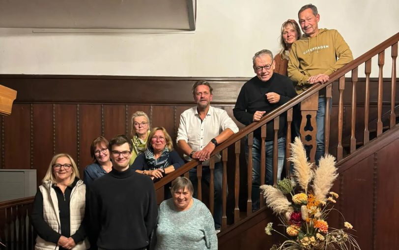 Der CDU Stadtbezirk Wanne hat einen neuen Vorstand gewählt: Neuer Vorsitzender ist Michael Hörling (4.v.r.). Bürgermeisterin Andrea Oehler (li.) ist eine der Stellvertreter.