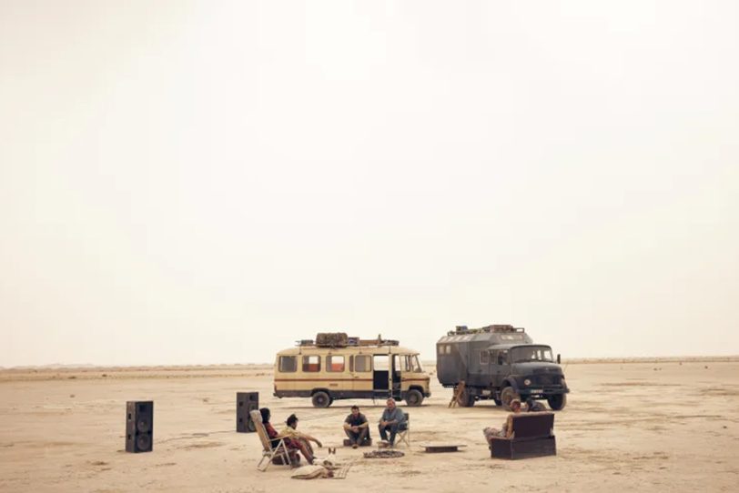 Sirât – ein Road-Tripp durch die Marokkanische Wüste.