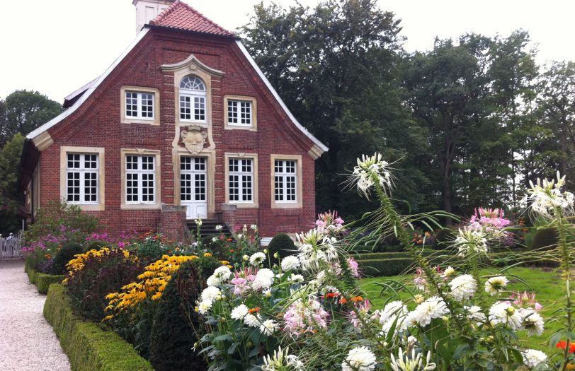 Das Haus Rüschhaus ist ein Landsitz im Stadtteil Nienberge im westfälischen Münster. Barocker Landsitz und Dichterinnenschneckenhaus von Annette von Droste Hülshoff..