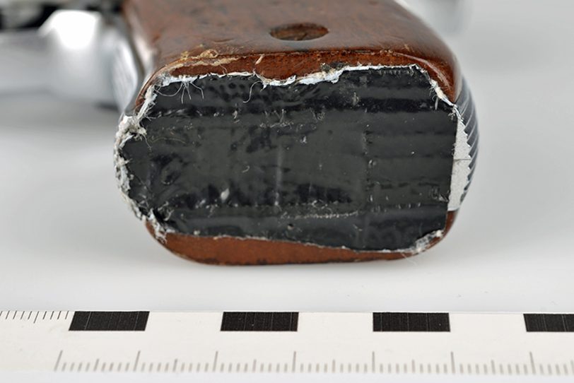 Detail-Ansicht der Waffe des Aldi-Serienräubers.