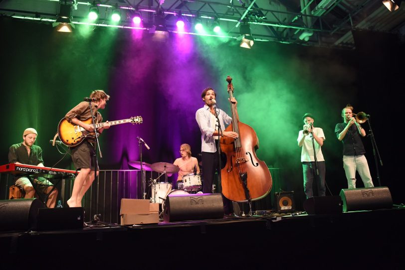 Botticelli Baby Live.
