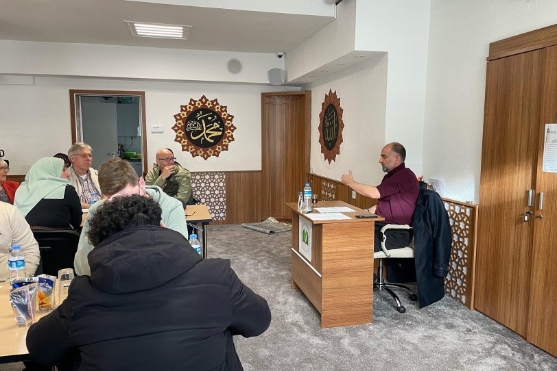 Die islamische Gemeinde Röhlinghausen lud zu einem Vortrag mit Dr. Murat Caglayan ein.