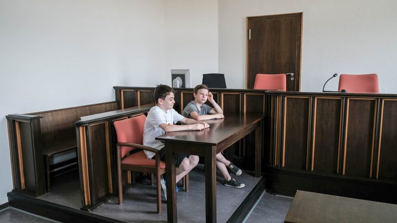 Projekt: Schüler lernen die Welt der Polizei kennen.