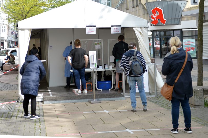 Das Testzentrum der Neuen Apotheke auf der Herner Bahnhof Straße.