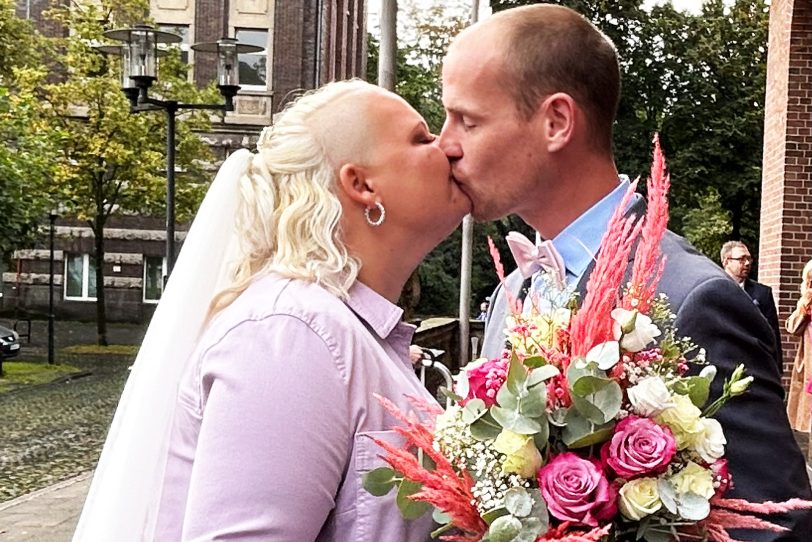 Kim Stachowiak und Kevin Ullrich sind überglücklich zu heiraten.