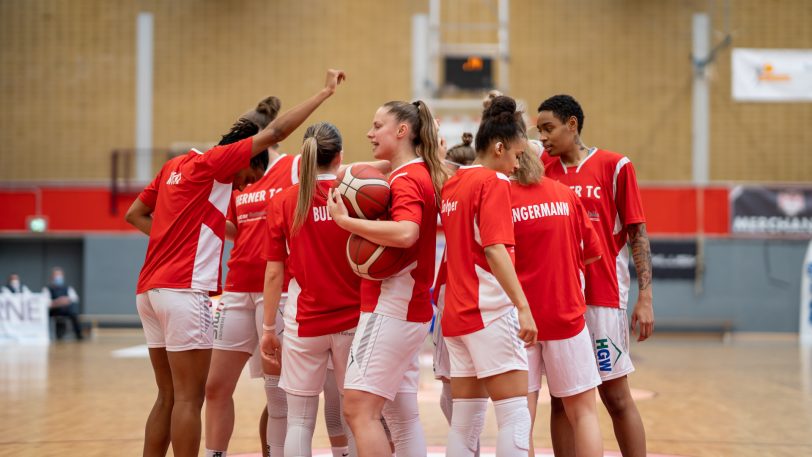 Playoff-Viertelfinale HTC - Eisvögel USC Freiburg am 28.3.2021.