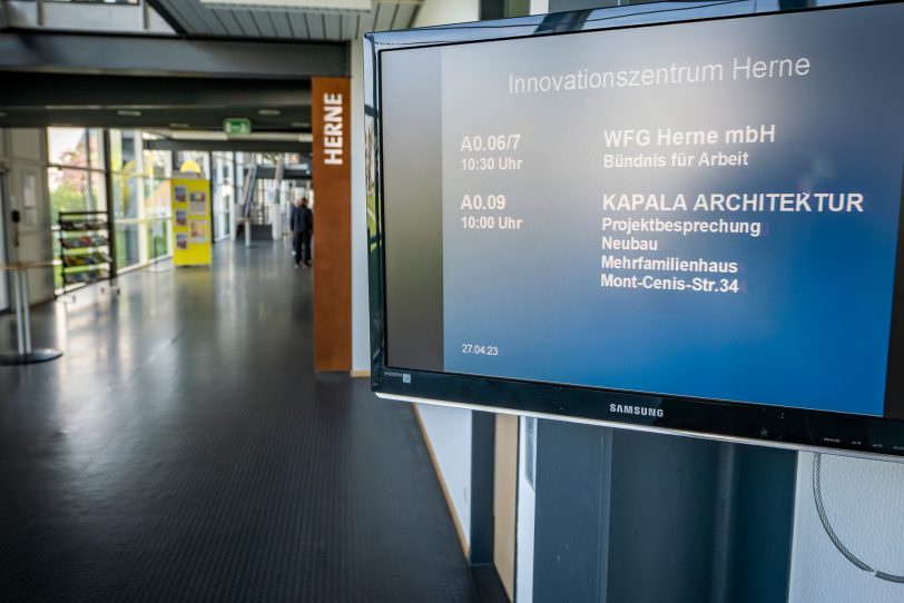 Grundbegriffe der deutschen Sprache sollen vermittelt werden.