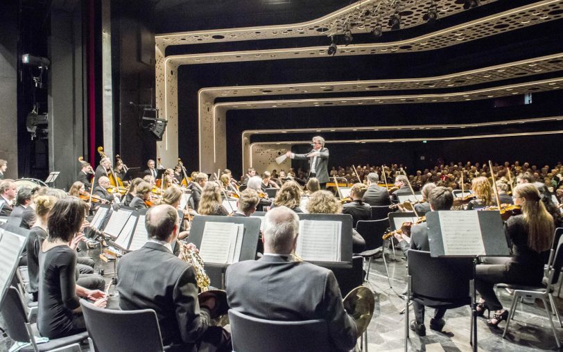 Soundtracks von Williams, Badelt, Shore, Rota, Barry und Jones im Kuz, präsentiert von den Herner Symphonikern.