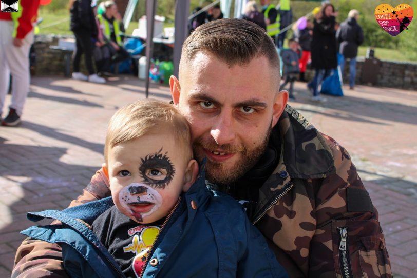Bei den Eltern und den Kindern kam das Kinderschminken gut an.