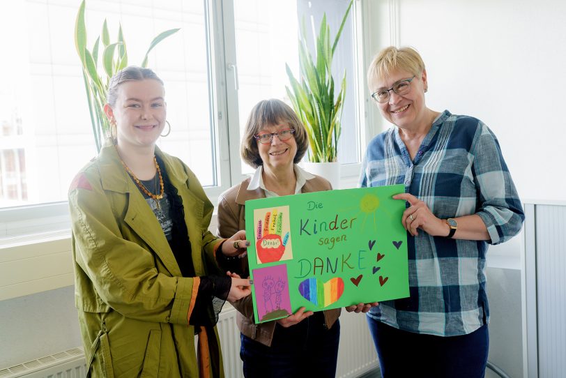 Unterstützung für das Frauenhaus Herne (v.l.: Anna Eickmann, Sabine Schirmer-Klug und Olga Kornev.