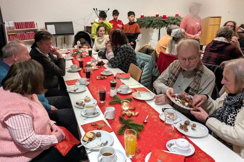 &amp;amp;amp;amp;amp;amp;amp;#039;Heiligabend nicht allein&amp;amp;amp;amp;amp;amp;amp;#039; 2025: Die Feier, vom CVJM angeboten, erfreut seit fast 100 Jahren die Menschen.