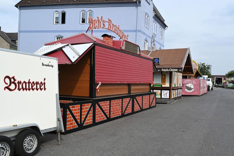 Aufbau der Cranger Kirmes 2022 - Stand 22.07.2022