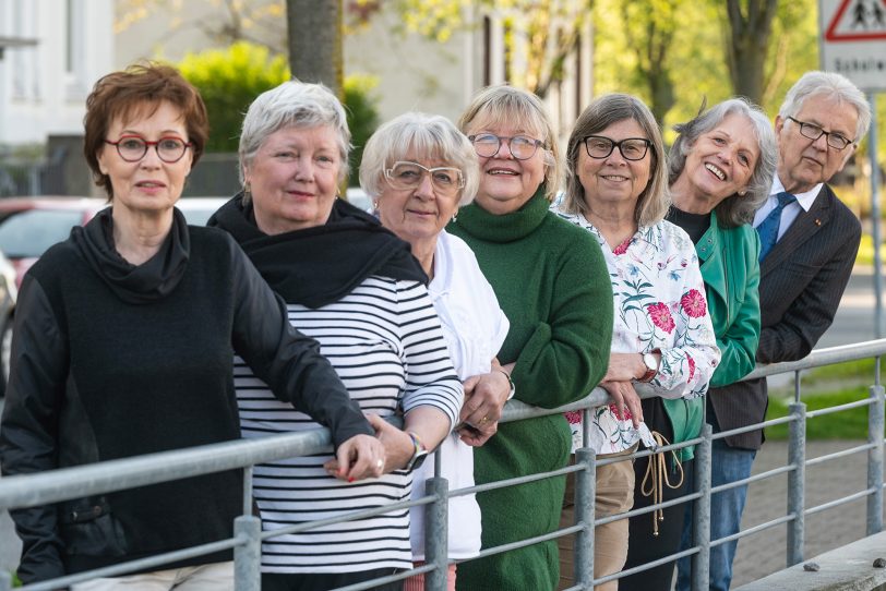 Im ID55-Vorstand engagieren sich (von links) Monika Jonas (Schriftführerin), Annette Hallerbach (Schatzmeisterin), Gudrun Pflüger (Beisitzerin), Susanne Schübel (1. Vorsitzende), Monika Sandberg (Beisitzerin), Jutta Zacher (Beisitzerin) und Burkhard Ladewig (stellv. Vorsitzender).