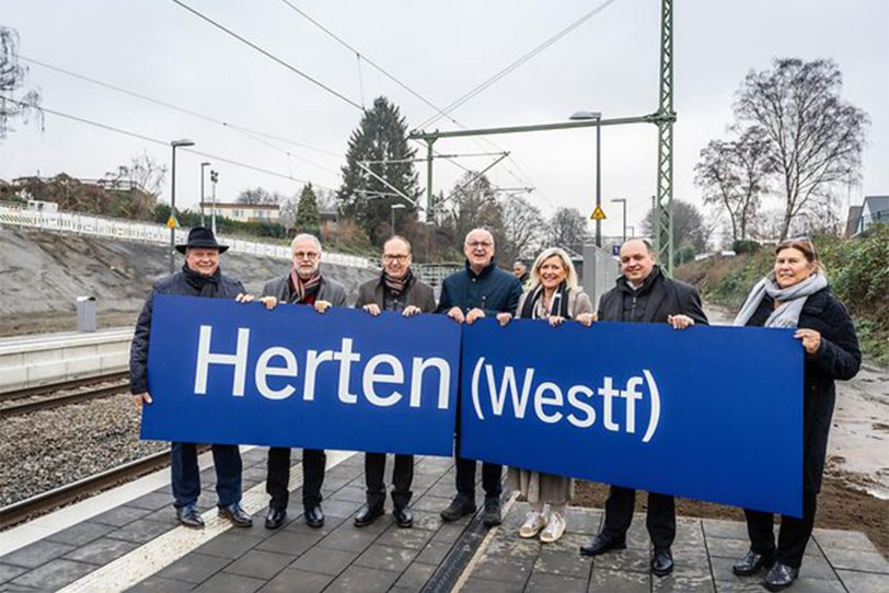 Herten hat nach langen Jahren endlich wieder eine Bahnstation an der auch Züge halten.