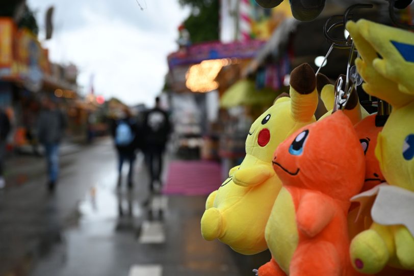 Die Cranger Kirmes beginnt regnerisch.