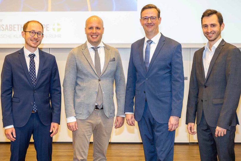 Zu diesen Themen informierte unter anderem Prof. Dr. Timm Westhoff (2. v.r.).