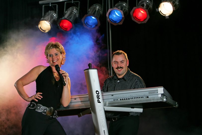 Das Duo Viva Viva L'amour mit Ute und Oliver Roth.