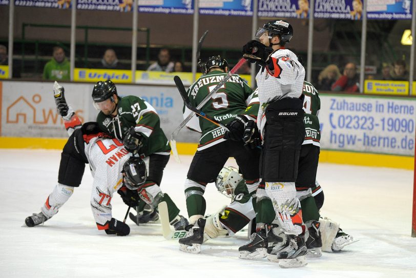 Herner EV – Crocodiles Hamburg 9:6 (3:2,3:1,3:3)