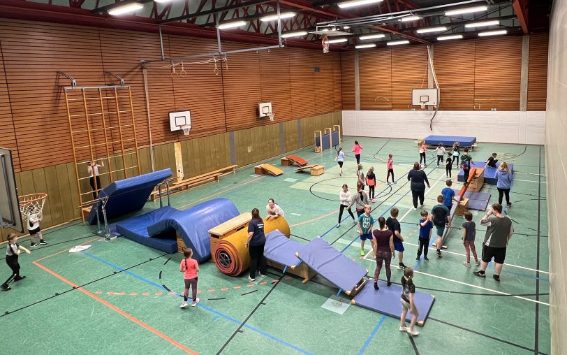 Viel Spaß für alle: Abenteuerparcour für die Jüngsten im TV Börnig-Sodingen.