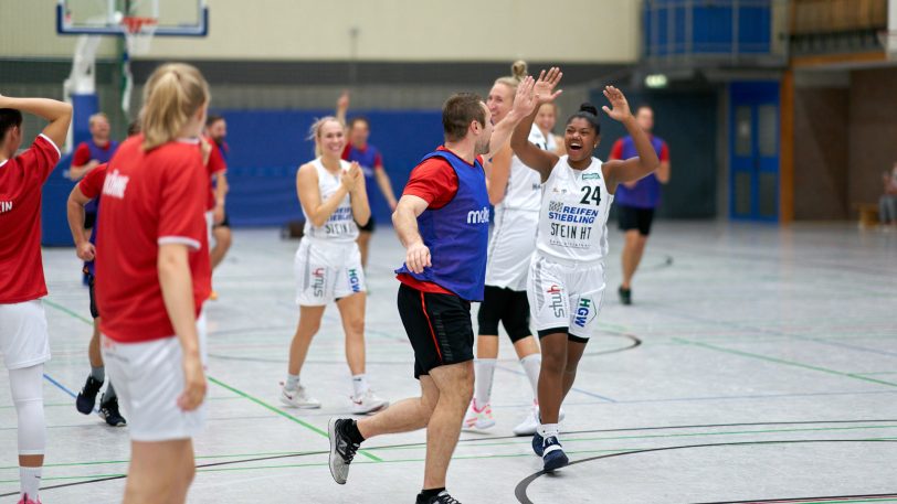 HTC Basketballerinnen spielen gegen die HEV Miners ein lockeres Basketballspiel am Mittwoch (8.9.2021). Die Basketballerinnen gewannen 39:33.
