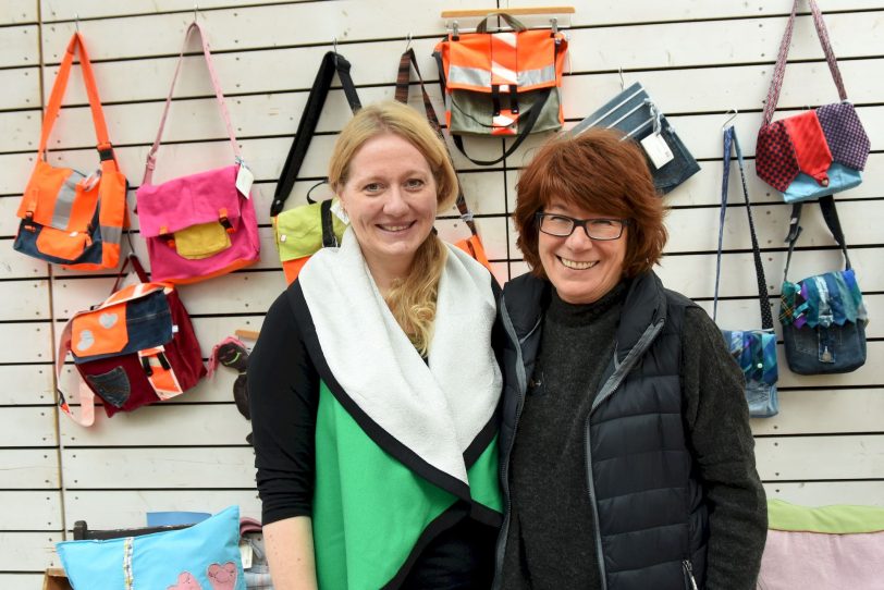 Britta Sänger und Marion Schmitt von der QuaBed.