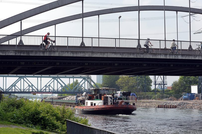 Freizeit am Rhein-Herne-Kanal.