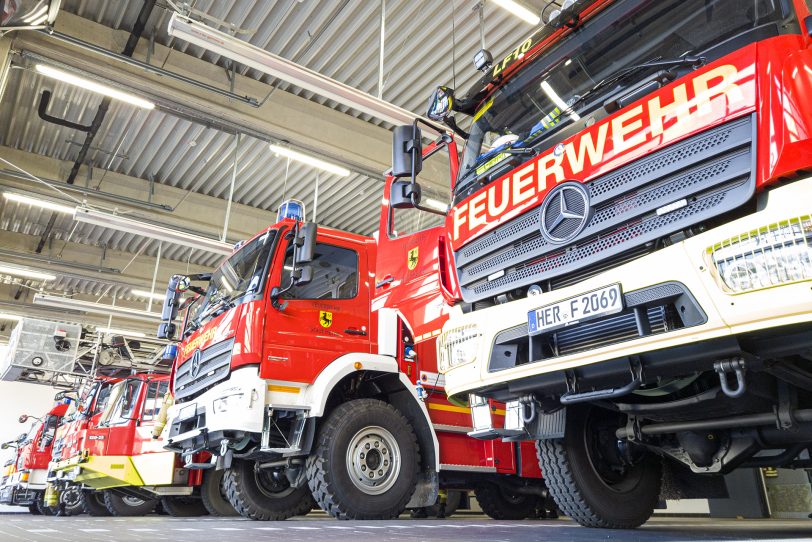 Die Berufsfeuerwehr Herne musste einen Dachstuhlbrand löschen.