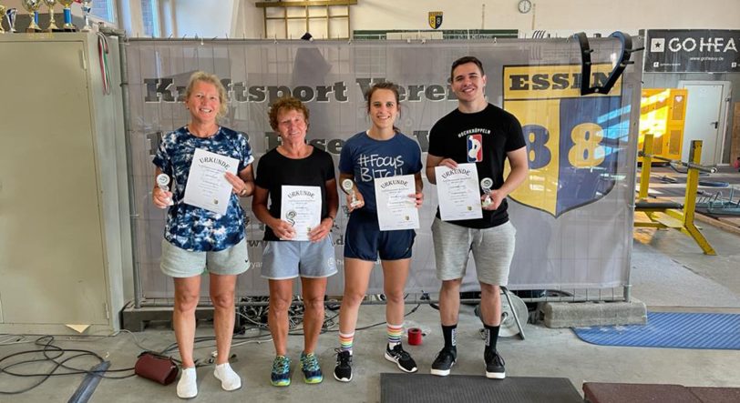Andrea Lange, Marlies Winkel, Anna Grabsch und Sven Robin bei den Bezirksmeisterschaften im September.