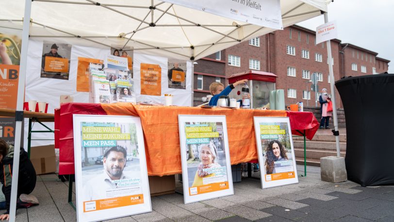 An den Ständen konnten Interessierte mit den Veranstaltern insa Gespräch kommen.