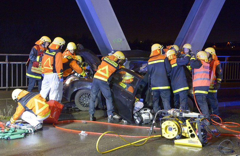 Unfall auf der Kanalbrücke Dorstener Straße.