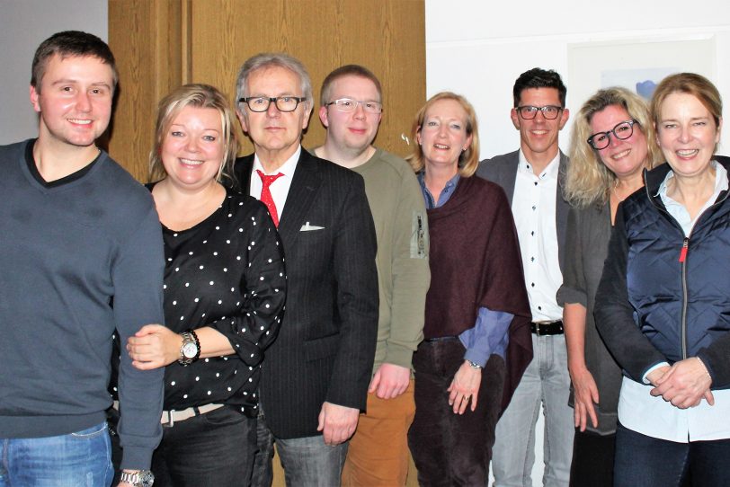 v.l. Michael Peska (HEV), Petra Herrmann-Kopp (SSB/Sportjugend), Burkhard Ladewig, Lars Wind (TV Wanne), Karoline Zielonka, Andreas Burchert (TC Blau Weiß Wanne-Eickel), Mechthild Ortmann (BTC Herne), Christina Mager (HEV).