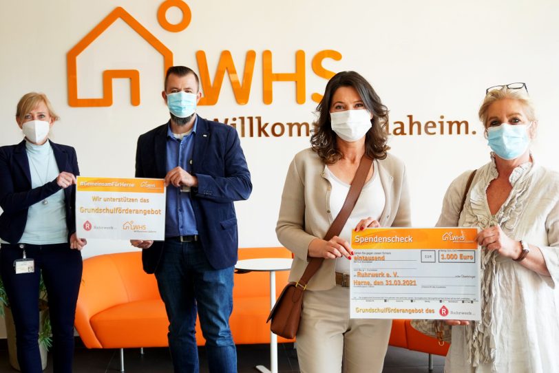 v.l. Simone Hitzler (WHS-Vorstand), Marco Volkar (WHS-Prokurist), Cordula Klinger-Bischof und Safi Thoma (Ruhrwerk-Vorstand).