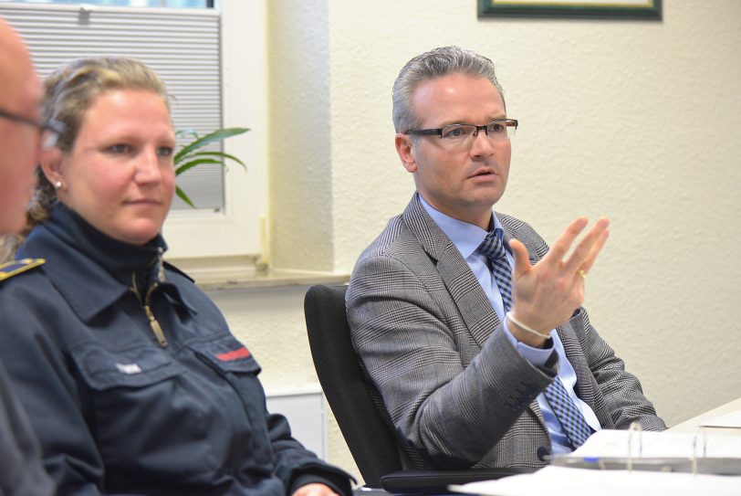 Katharina Timm, Dr. Frank Burbulla.