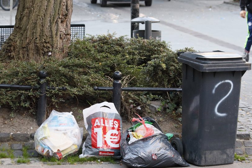 Müll und Parks werden in Herne gerne zugemüllt.