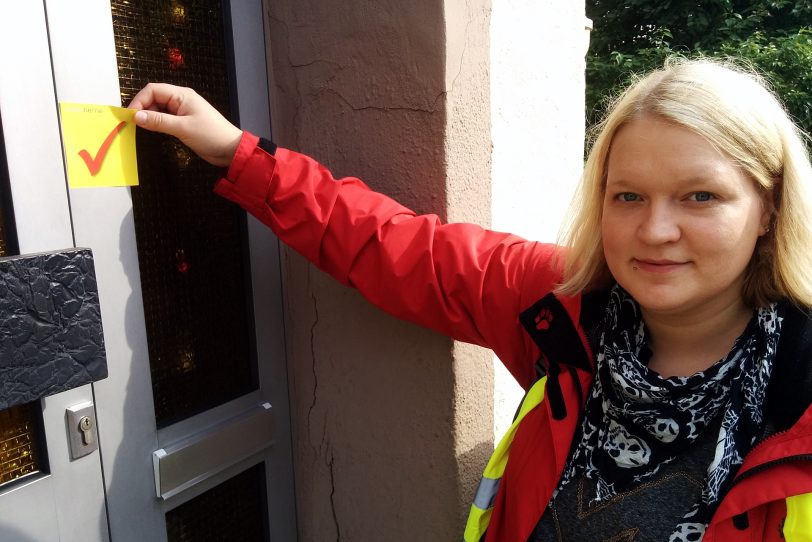 Hauskontrolle vor der Bombenentschärfung.