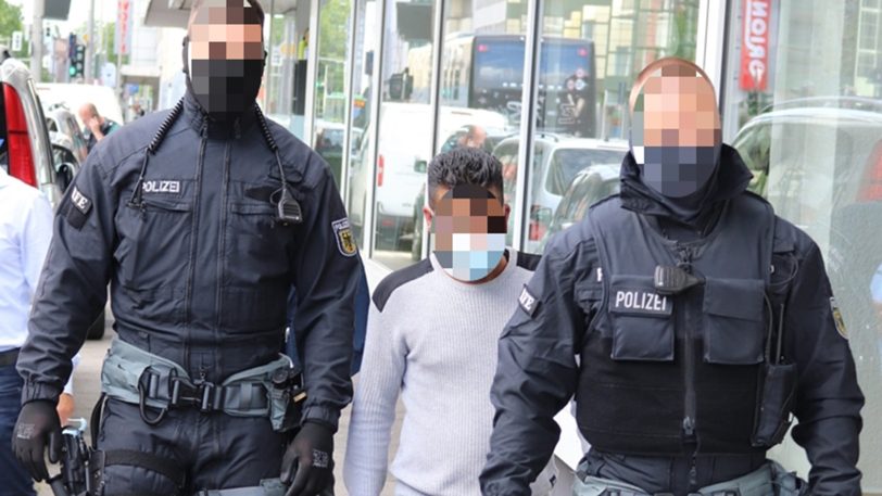 Die Bundespolizei nahm unter anderem in Herne mehrere dringend Verdächtige einer möglichen Schleuserbande fest.