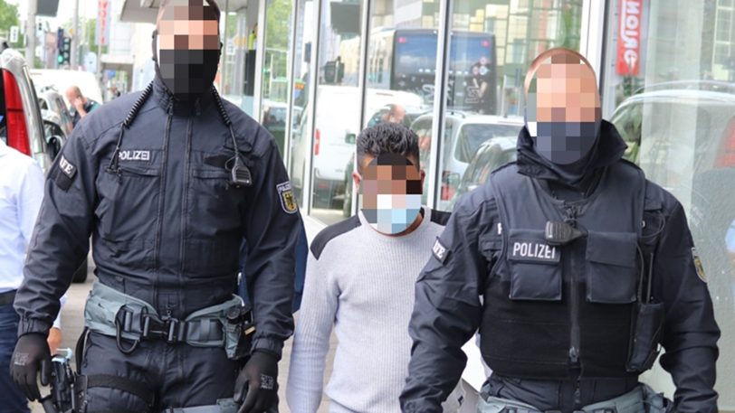 Die Bundespolizei nahm unter anderem in Herne mehrere dringend Verdächtige einer möglichen Schleuserbande fest.