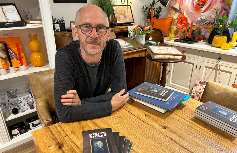 Der Historiker Ralf Piorr hat eine Arbeitsbiografie von Herrmann Meyerhoff geschrieben.