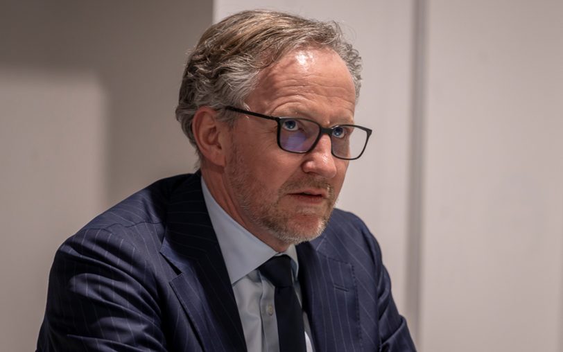 Martin Becker-Rethmann, Vorsitzender des Aufsichtsrats der Transdev GmbH, stellte sich und die Firma, die zusammen mit der HCR die Seilbahn betreiben wird, vor.