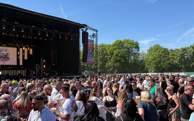 Fotos vom Mallorca-Festival "Crange Total" auf dem Kirmesplatz am Samstag (10.5.2025).
