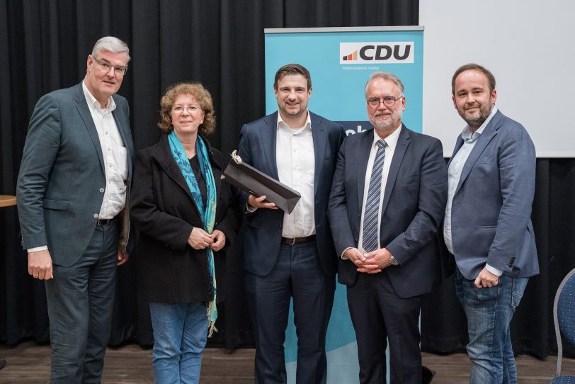 Nominierungsversammlung der CDU am Dienstag (5.11.2024). v.l. Markus Schlüter, Bettina Szelag, Christoph Bußmann, Christian Haardt (CDU-Bochum) und Björn Wohlgefahrt.