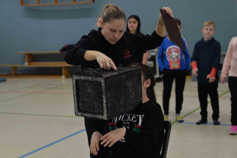 Zirkus Projektwoche an der Kolibri Schule.