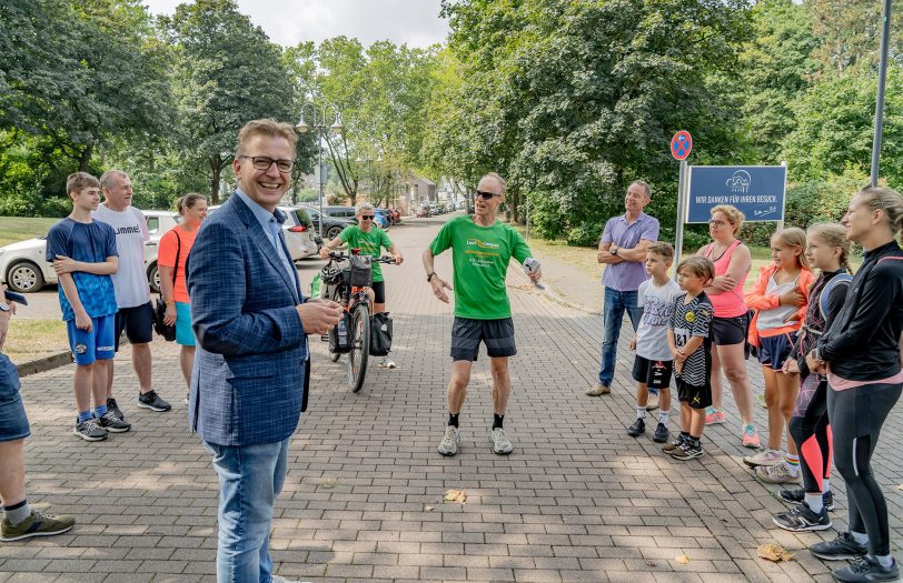 Auch Bürgermeister Kai Gera begrüßte Andreas Butz.