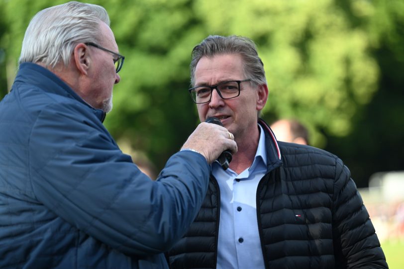 Kai Gera im Gespräch mit Moderator Olli Grabowski.